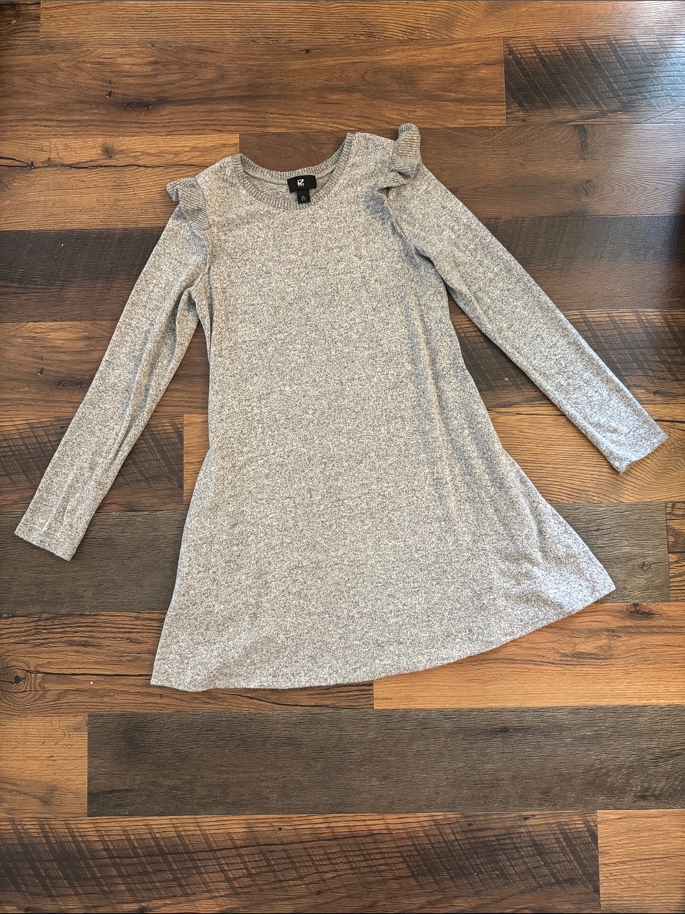 Supersoft Iz Byer Light Gray Long-Sleeve Ruffle-Shoulder Swing Dress W/ Pockets